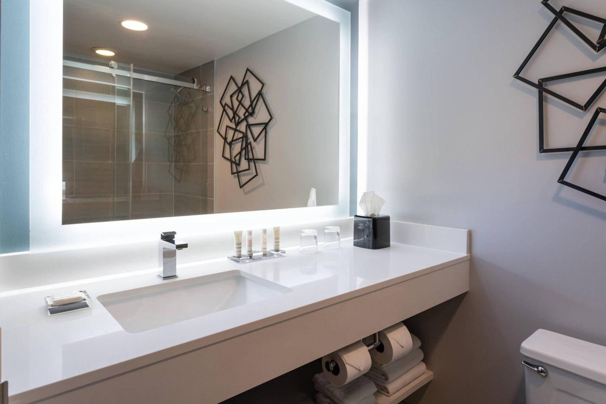 Marriott Greensboro Downtown Ngoại thất bức ảnh