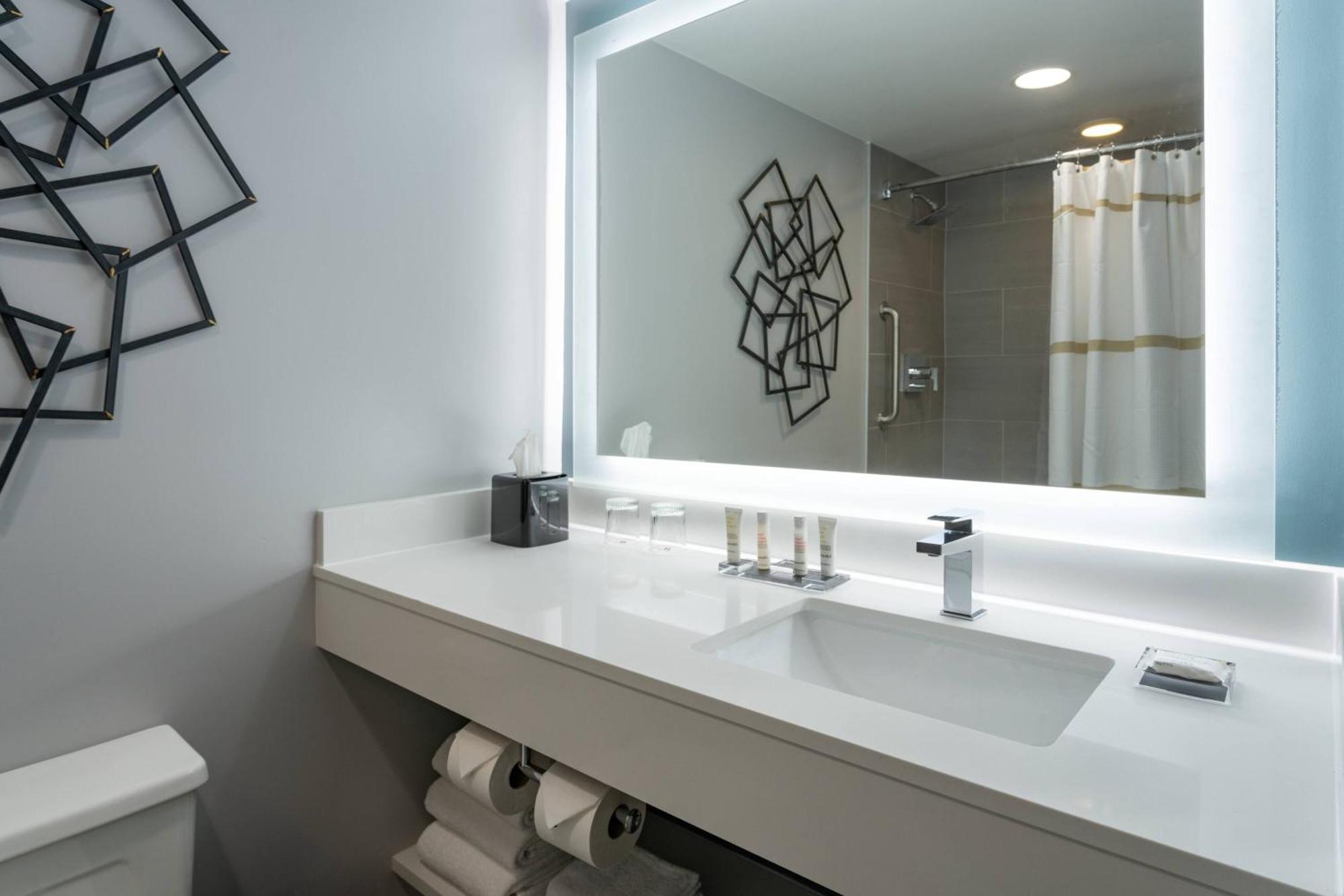 Marriott Greensboro Downtown Ngoại thất bức ảnh