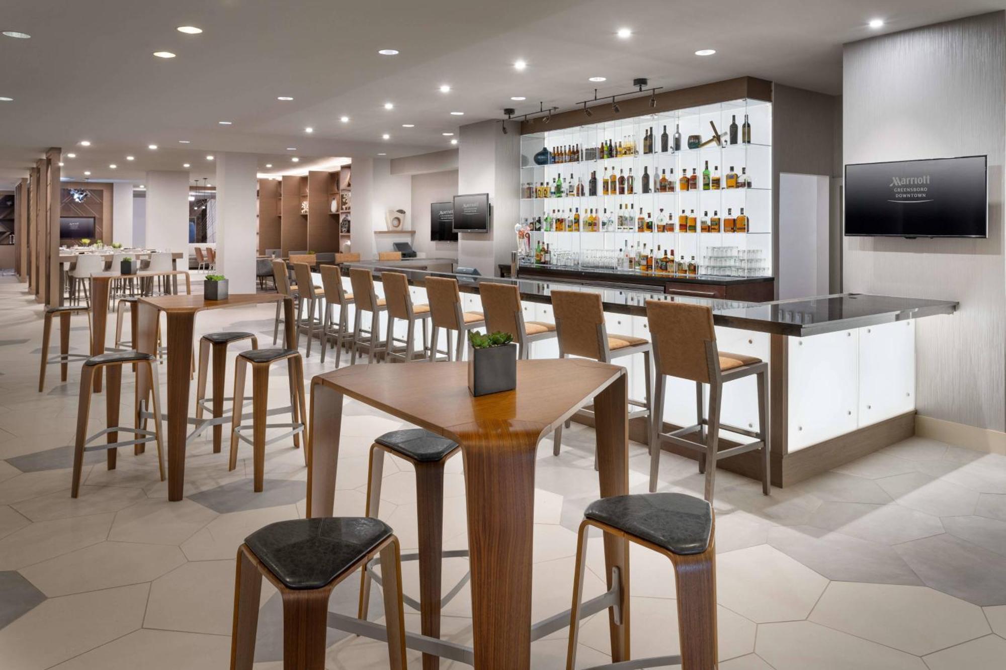 Marriott Greensboro Downtown Ngoại thất bức ảnh