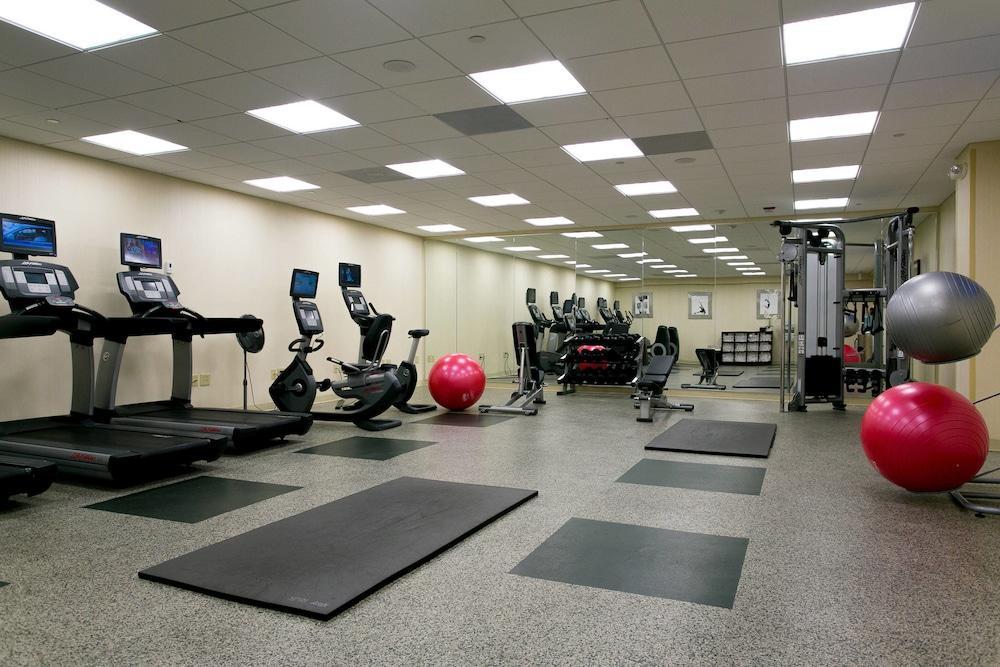 Marriott Greensboro Downtown Ngoại thất bức ảnh